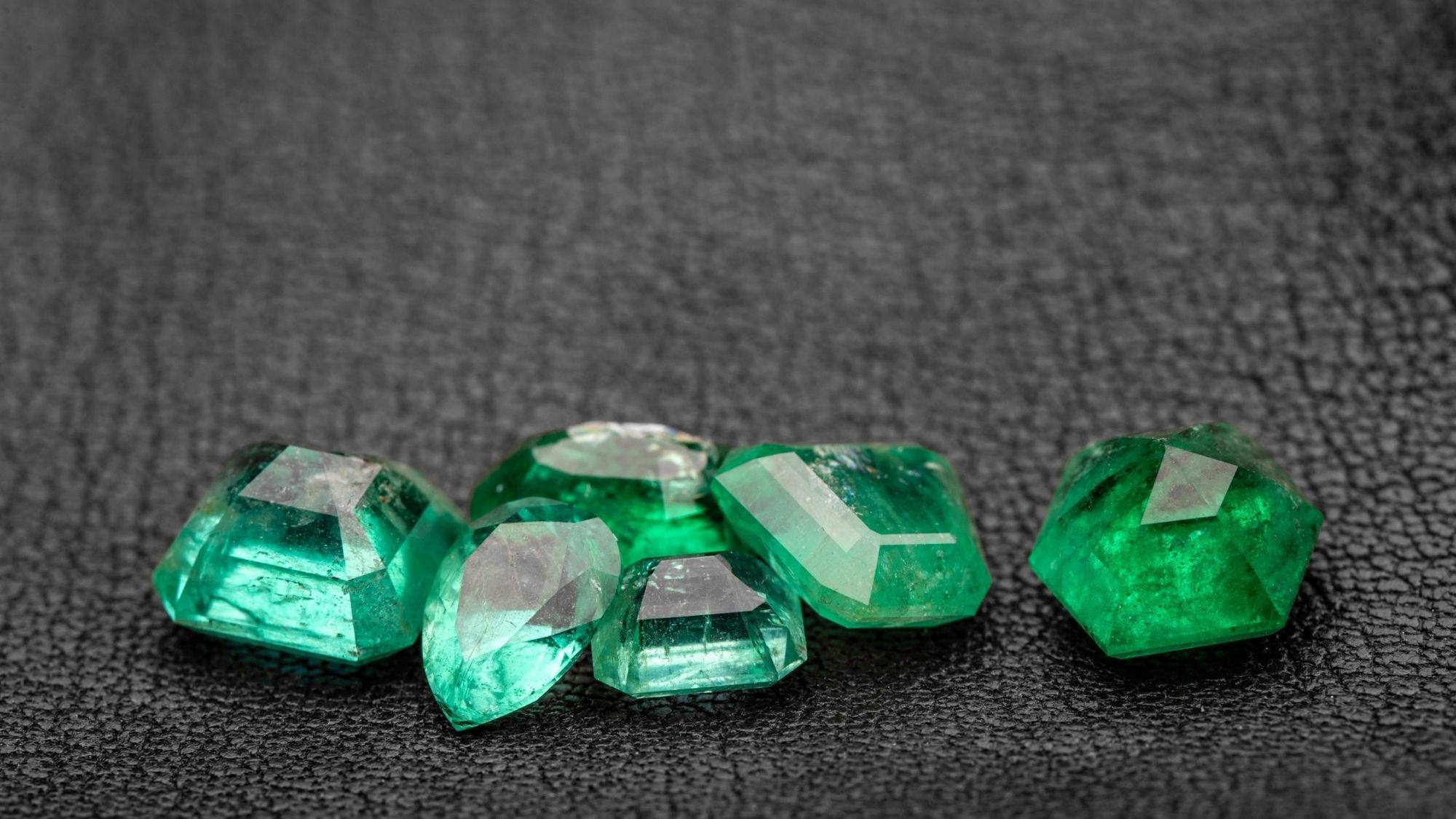 Emerald Stone - What are the benefits of Emerald Stone?
