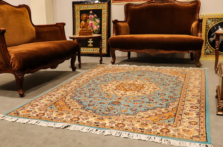 Add Some Classy Touch to Your Home with the Best Rugs Online