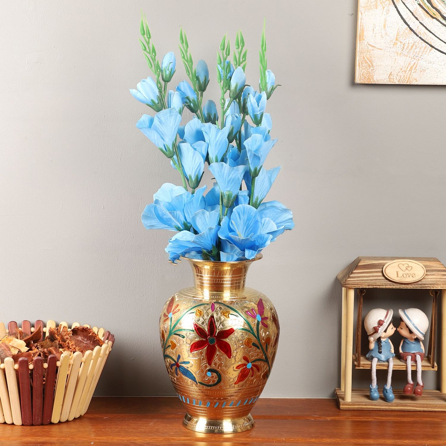 Tips and Tricks to Decorate Your Flower Vases at Home!