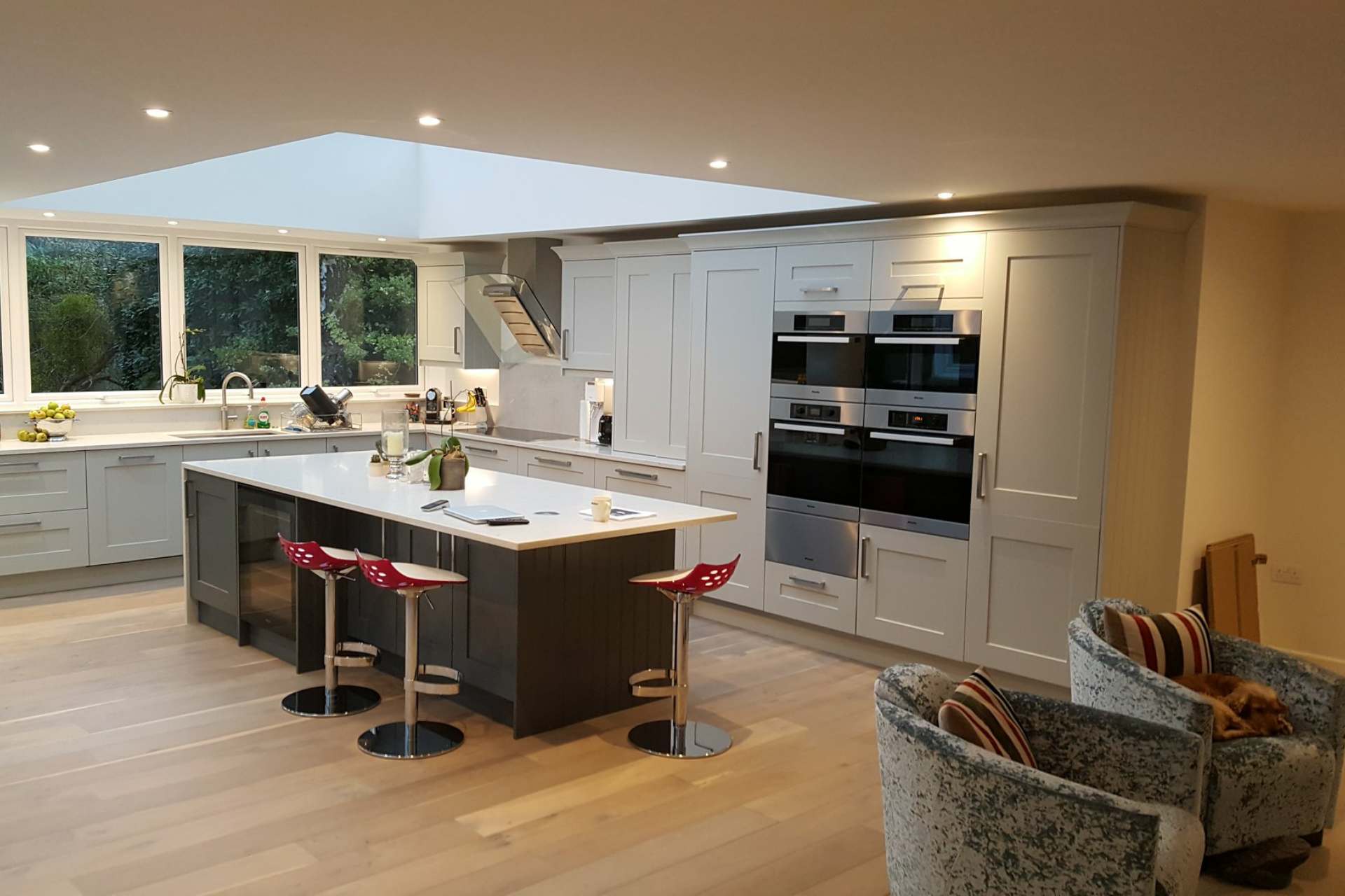 What Are the Benefits of Hiring Professional Kitchen Fitters Bournemouth?