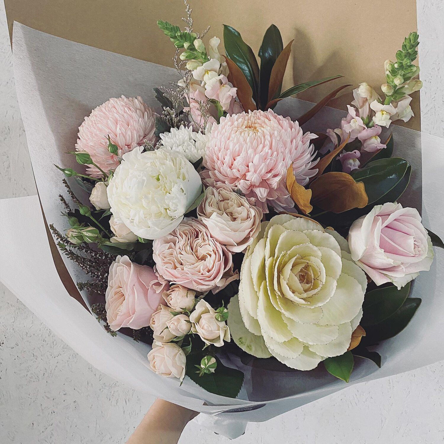 12 Awesome Reasons To Give Flowers To Someone You Love