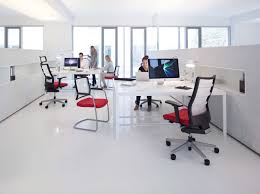 6 Reasons to Invest in Good Office Furniture