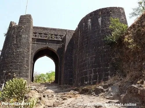 Purandar Fort In Maharashtra