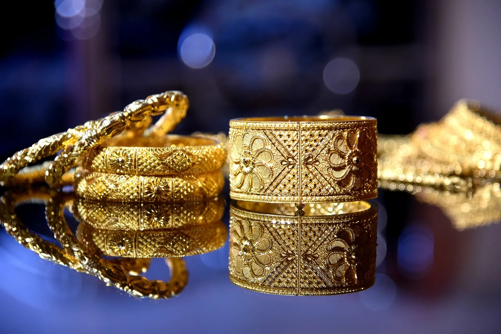 For This Wedding Season, 10 Tips For Buying Jewellery