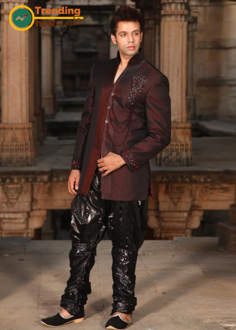 The burgundy Jodhpuri suit