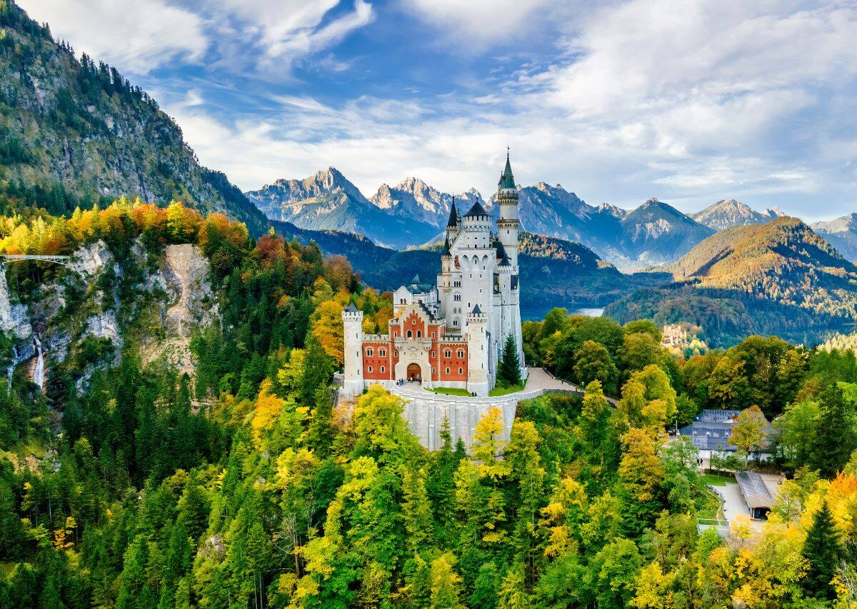 Neuschwanstein Castle - Fairytale Retreat