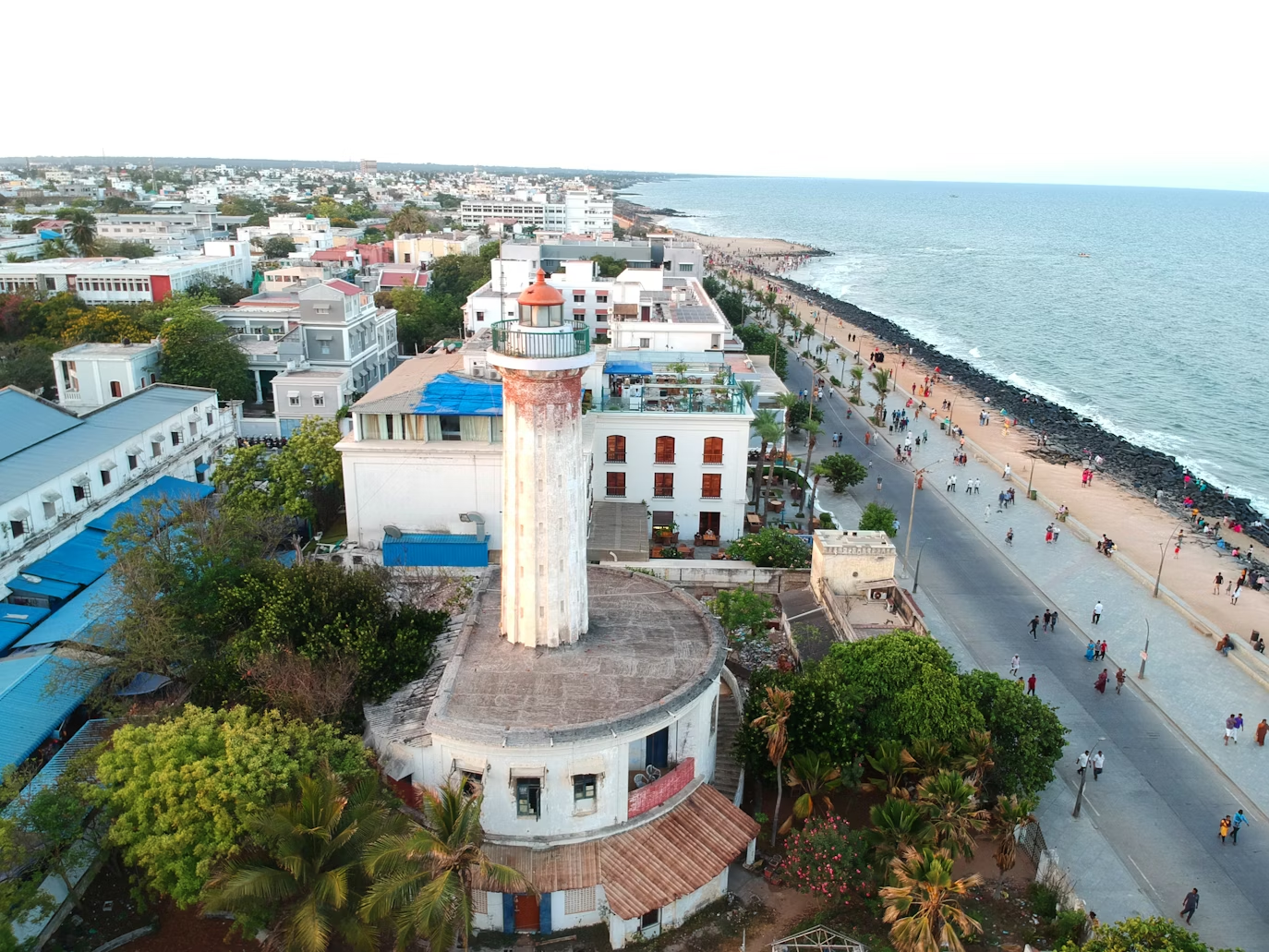 The Hole in Pondicherry