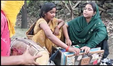 मेरे प्यार को तुम भुला तो ना दोगे, हो मेरे प्यार को तुम भुला तो ना दोगे