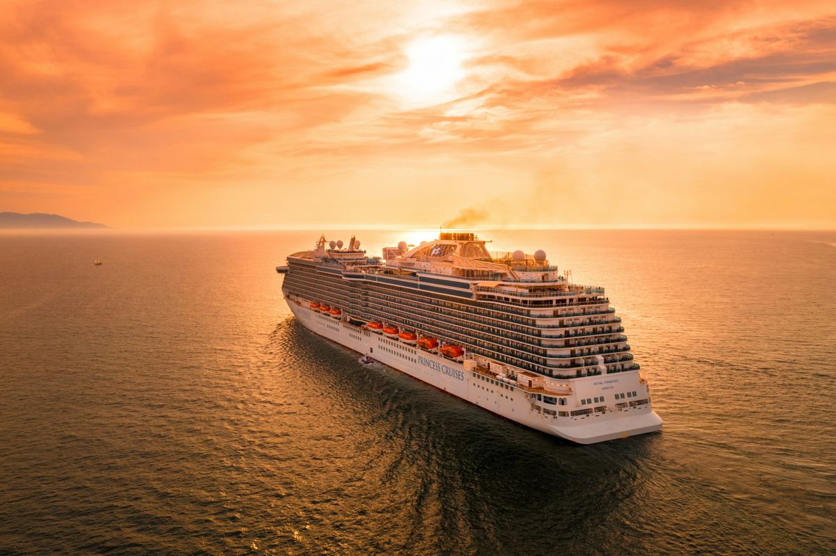 The Most Popular Cruise Trips To Visit In Goa - Mandovi River Cruise